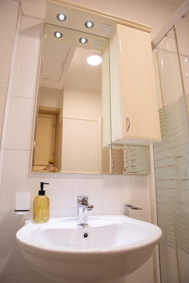 Sweet House Republic Apartment Belgrade Luaran gambar
